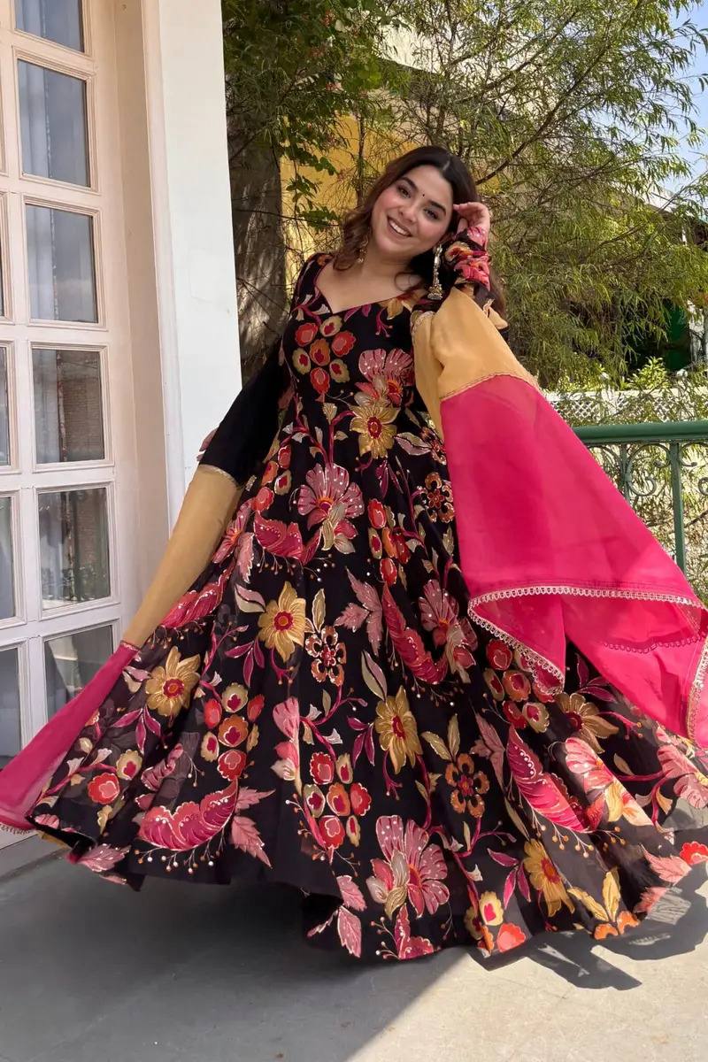 Madhubala Organza Printed Suit Set