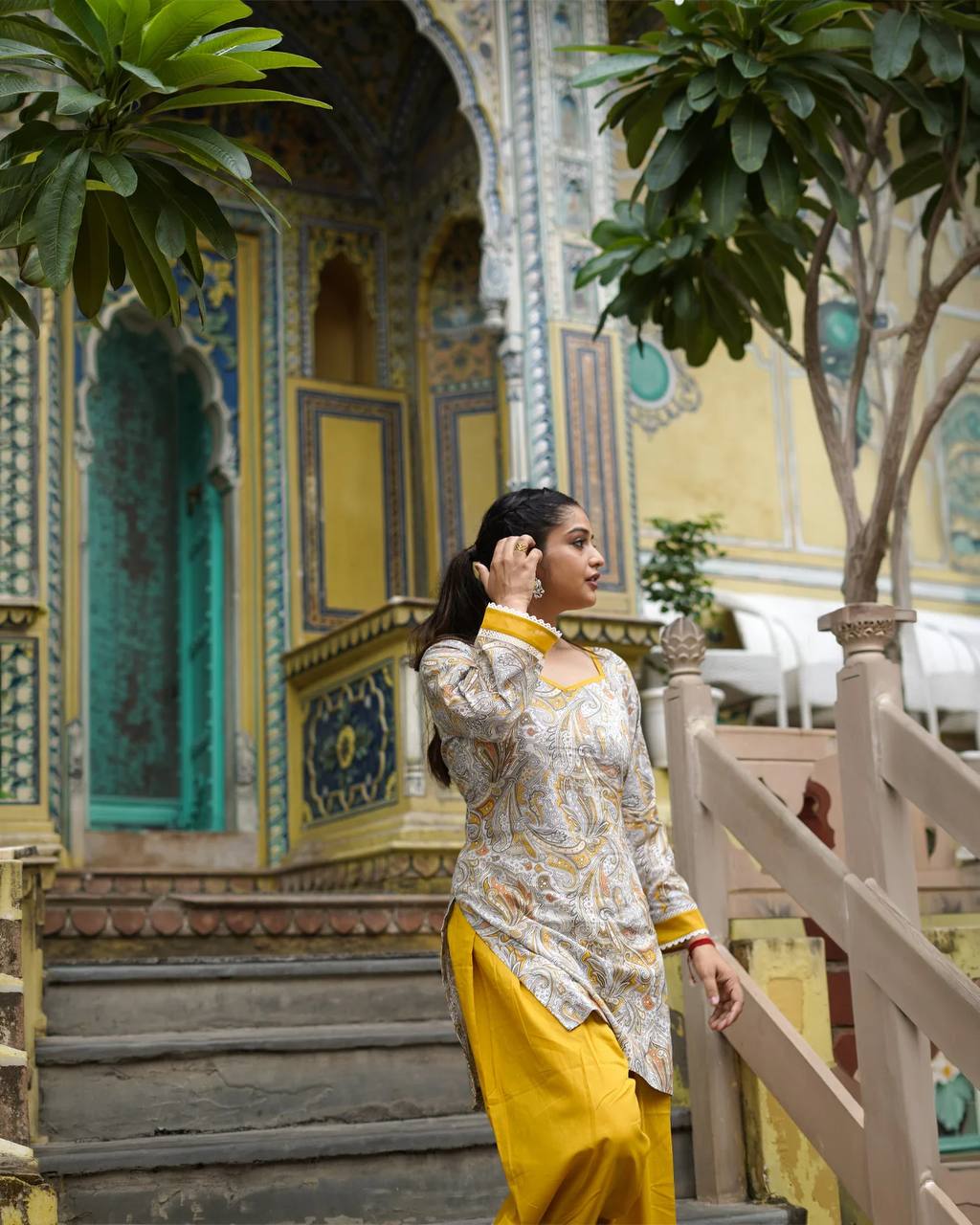 Natural  Embroidered Straight Kurta with Farshi salwar & Dupatta Set.