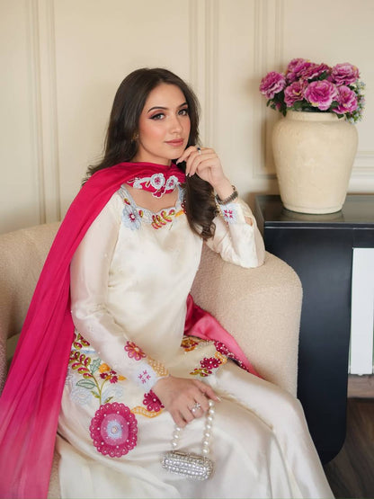 Vitza Pink Flower's Bids Moti Sharara
