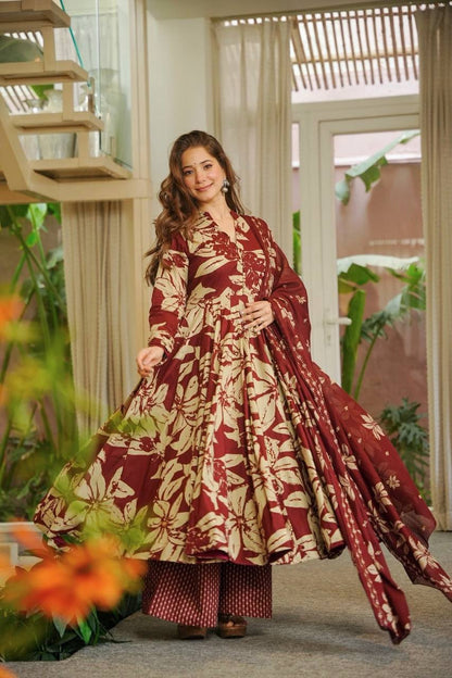 Liora Maslin cotton With Digital Print Suit