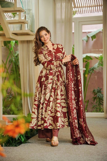 Liora Maslin cotton With Digital Print Suit