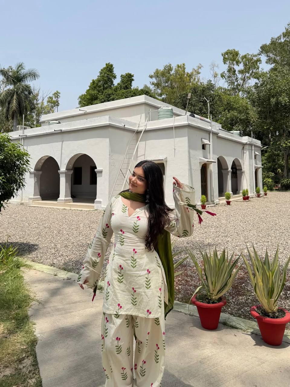 Rimsha Ivory Petals Farshi Suit