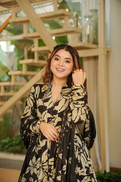 Liora Maslin cotton With Digital Print Suit