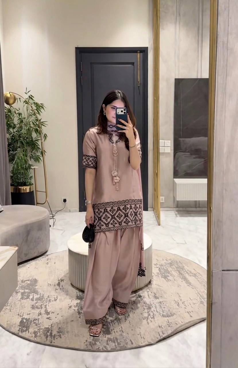 Vitza Natural Crep Silk Farshi Salwar