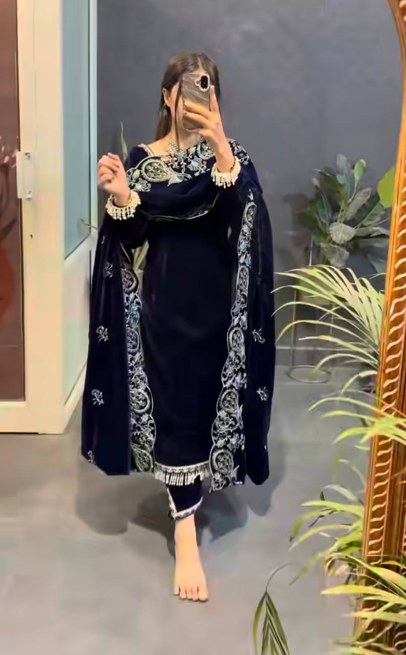 Luxury Maroon Velvet Embroidery Ensemble